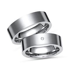 Trouwring titanium diamant